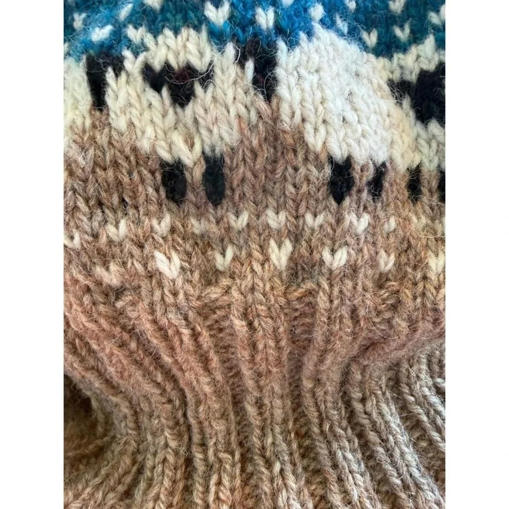 Hand Knit Sheep Fair Isle Beanie Teal Taupe‎ Wool Pom Pom  Hygge Gorpcore Nordic